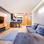Euro Riverside Luxury 2 غدانسك