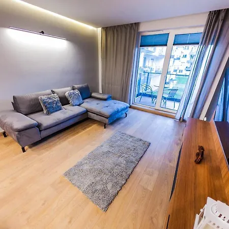 Euro Riverside Luxury 2 شقة *