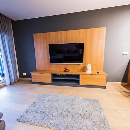 Euro Riverside Luxury 2 * غدانسك