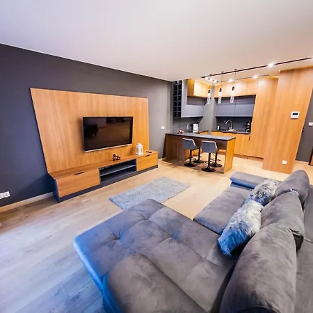Euro Riverside Luxury 2 Apartament *