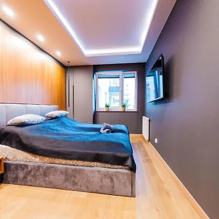 Euro Riverside Luxury 2 Lägenhet *